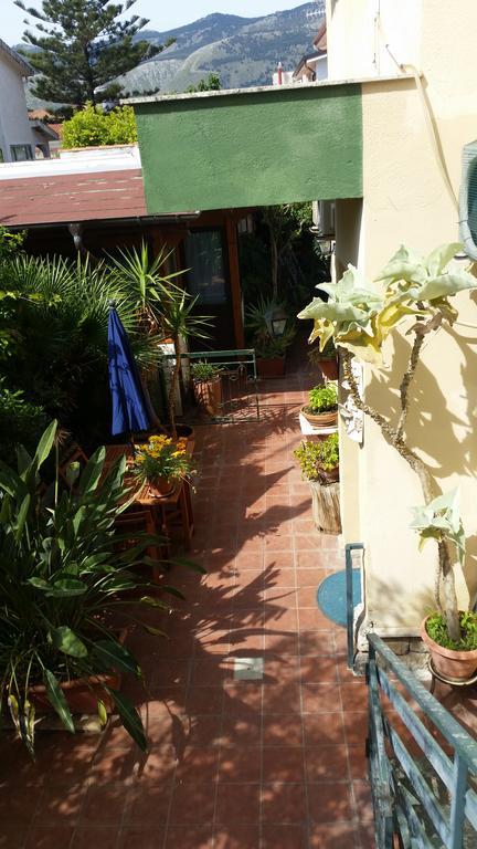 Apartment In A Villa A مونديلّو المظهر الخارجي الصورة